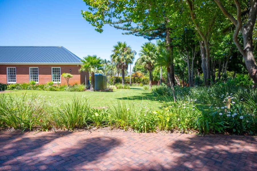 5 Bedroom Property for Sale in Walmer Eastern Cape